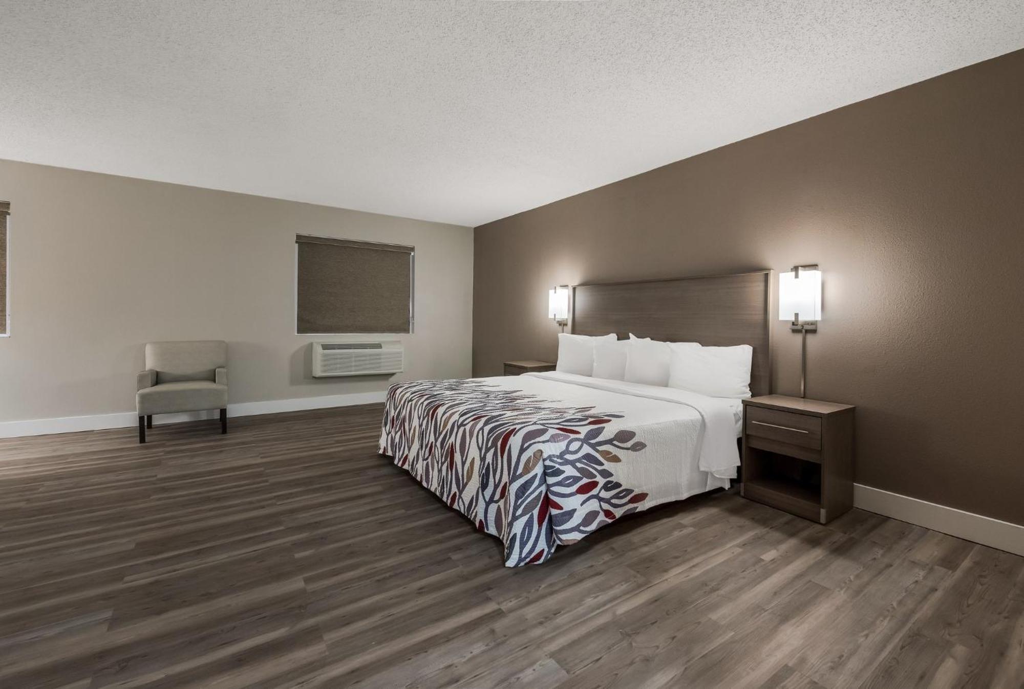 Red Roof Inn & Suites Vineland - Buena Exterior foto